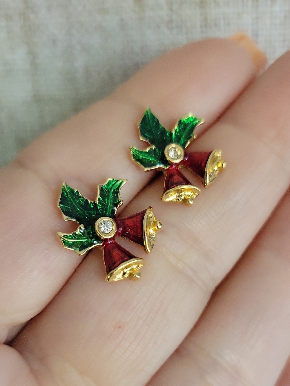 1996 AVON Holiday Holly Bells Bezel Set Rhinestone Stud Earrings